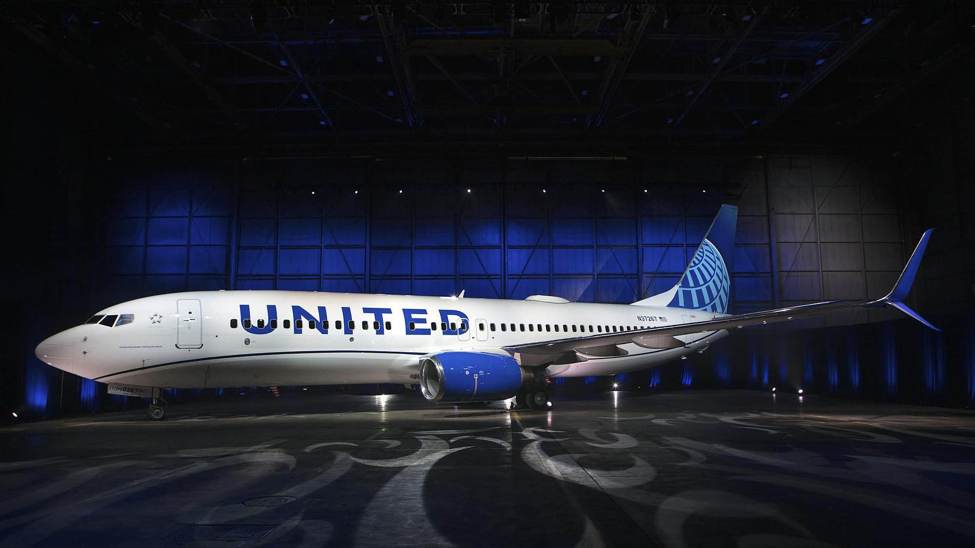 Vé máy bay đi Canada -Hãng hàng không United Airlines