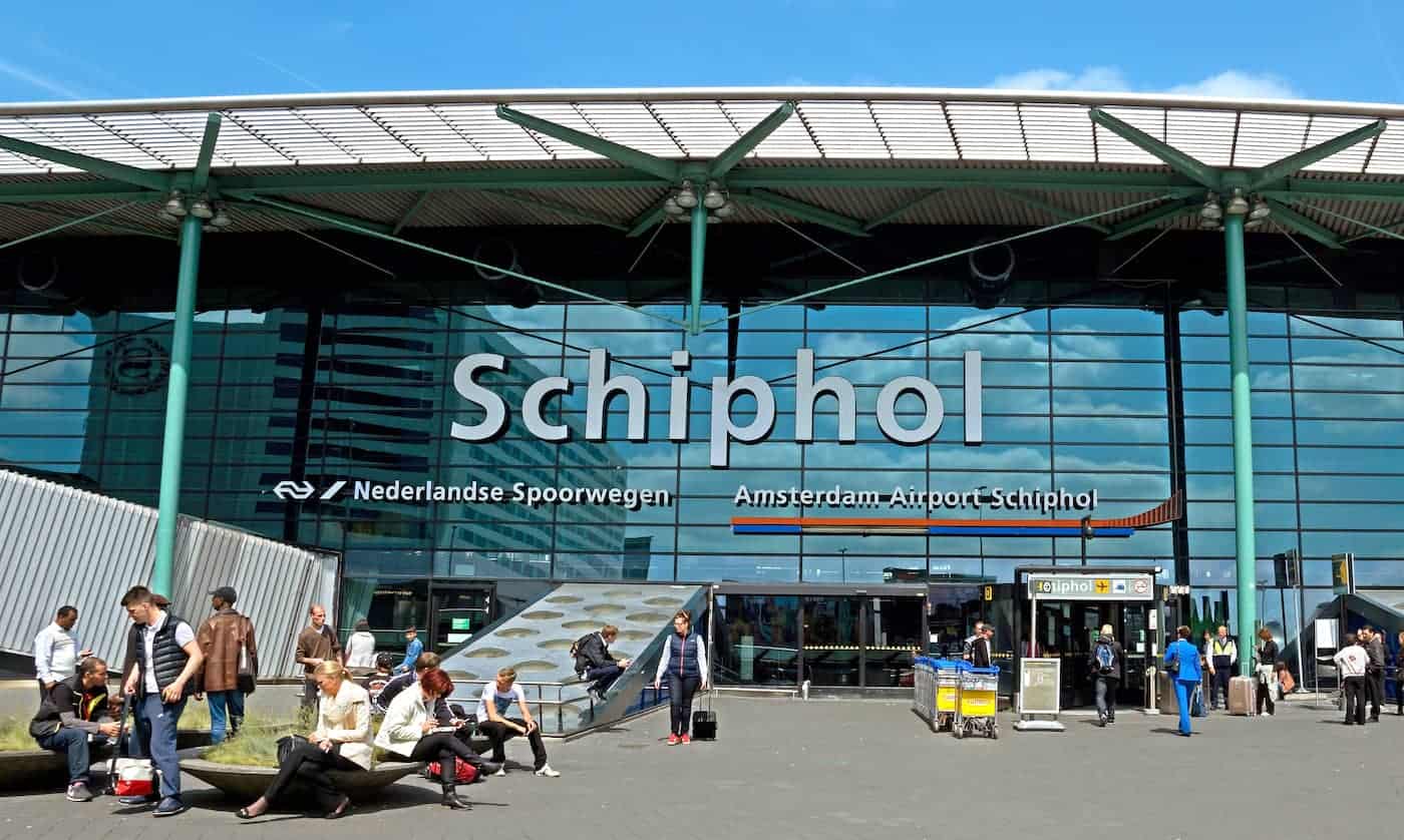 Sân bay quốc tế Schiphol-vé máy bay đi Hà Lan.