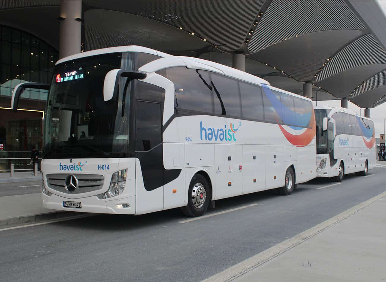 Hành khách có thể chọn xe bus là phương tiện di chuyển rẻ và nhanh nhất