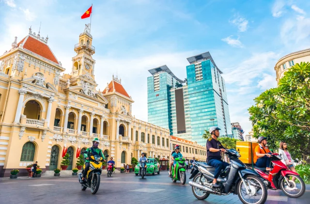 Ho Chi Minh Airport to City: Fast, Safe & Stress-Free Transfer Options